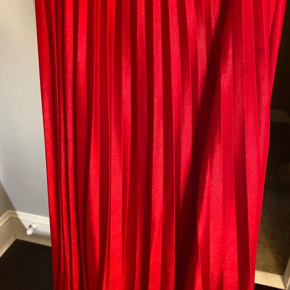 Little Red Heart Shaped Cocktail Dress (Medium) - Picture 4 of 11